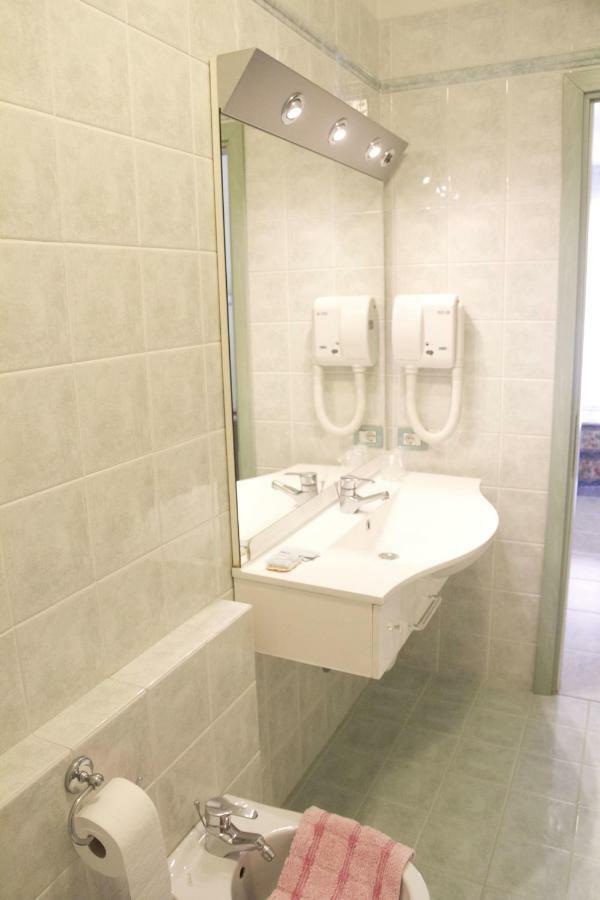 Hotel Casablanca Lazise Extérieur photo